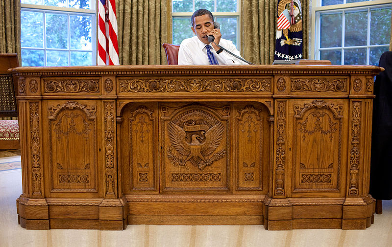 President Obama Oval Office Desk