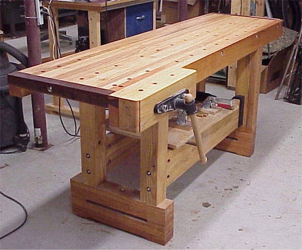 Quick Poll: How many vises does your bench have? | Tom's Workbench